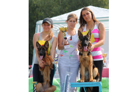 1 место в классе бэби, титул "Лучший щенок выставки", судья С. Куретов