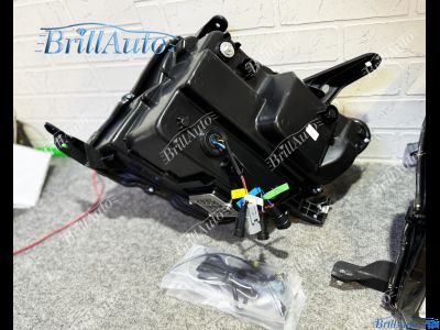 Фары Mitsubishi Pajero 4 2006-2025 тюнинг 4 линзы