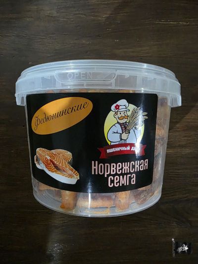 Гренки ФЕДЮНИНСКИЕ Пшеничные "Норвежская сёмга" (ведро) 0,7 кг.