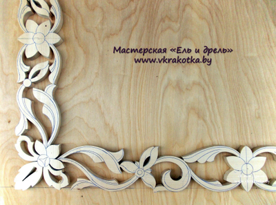 Рамки для зеркал с резьбой по дереву