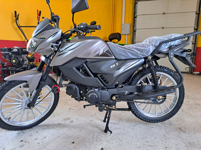 Regulmoto Alpha (RM-5)