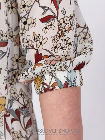 Платье из шифона молочного цвета с растительным орнаментом