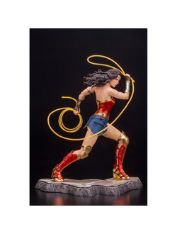 Фигурка 1/6 Чудо-женщина (Wonder Woman)