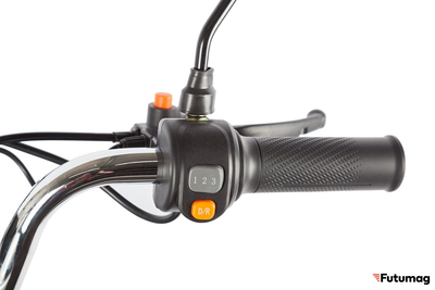 Электротрицикл Rutrike Gelbert Beta 48V/60V 800Вт серебристо-белый