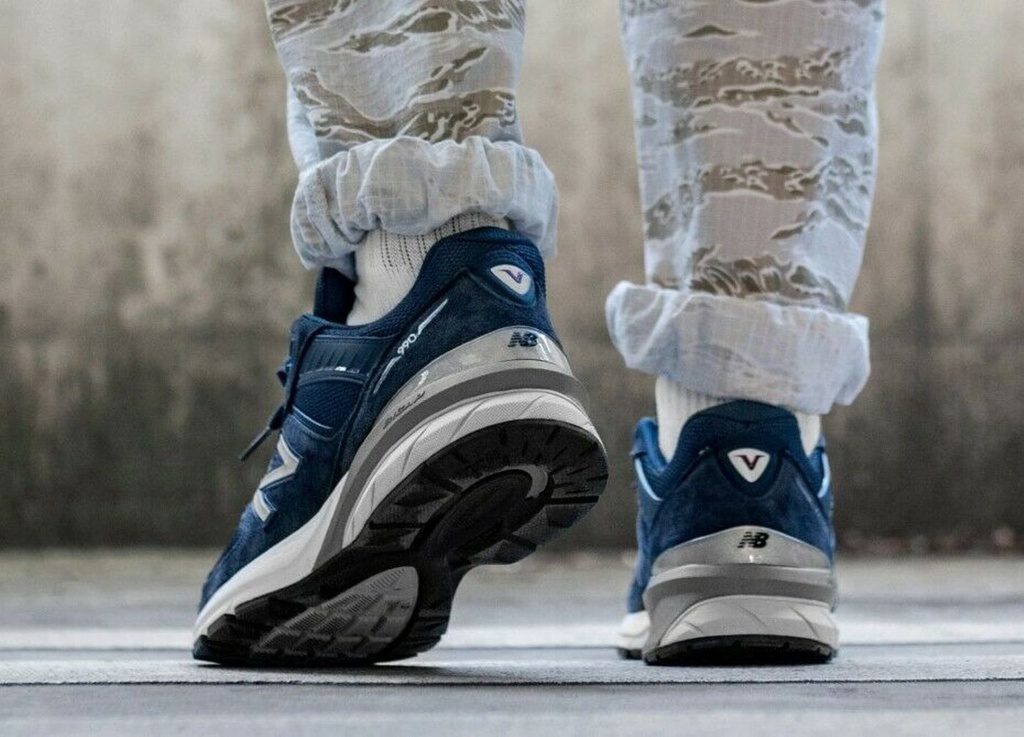 New balance 990 nv5 2025