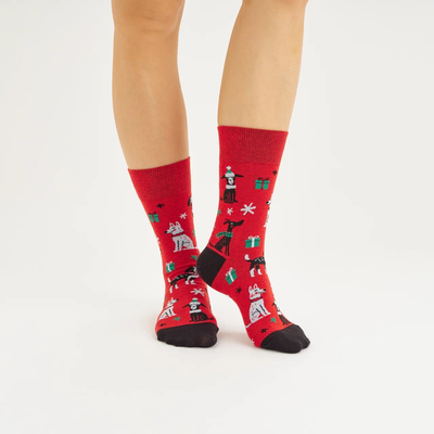 Профессионально шелестим подарочной оберткой