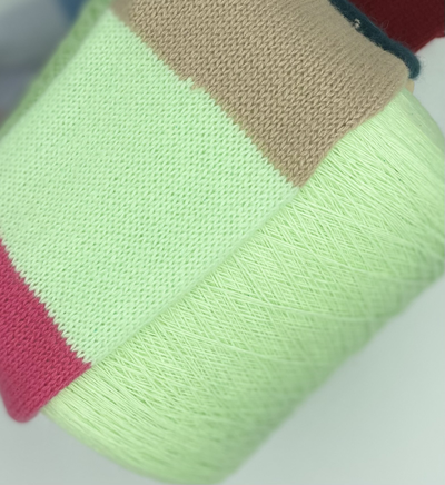 Todd & Duncan 100% cashmere 2/28 1400 метров в 100 гр. цв. SOLID