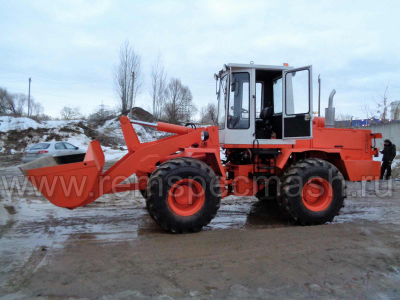 Фронтальный погрузчик ПК-33-01-00