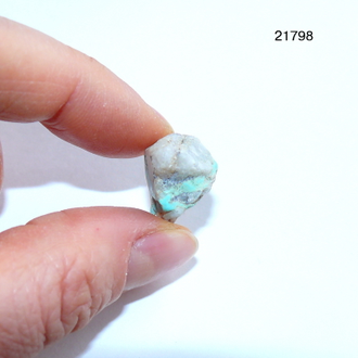Бирюза натуральная (необработанная) Казахстан арт.21798: 2,6г - 15*13*12мм
