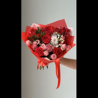 Букет 62 на день влюбленных