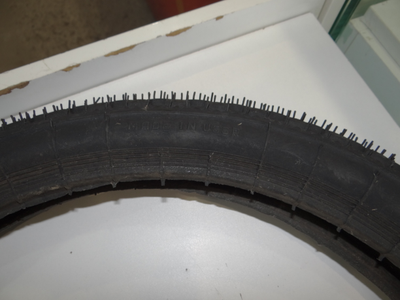 Покрышка с камерой 2.50/85 - 16