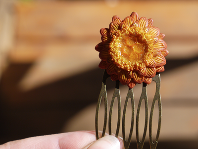 Гребень для волос "Цветок для медовой феи"