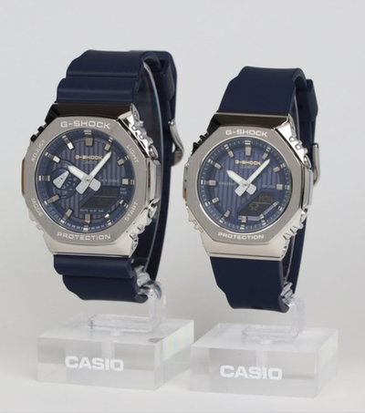 Часы Casio G-Shock GM-2110SH-2A