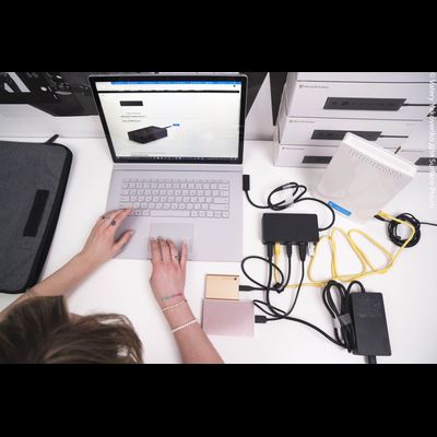 Док-станция Microsoft Surface Dock 2