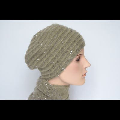 Берет Vizio 8067 B оливковый