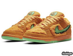 Grateful Dead Nike SB Dunk Low Orange Bear (40-45)