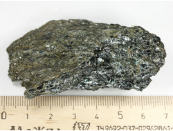 Актинолит, Россия, Северный Кавказ, КЧР, река Большой Блыб (68*47*24 мм, 71 г) №29625