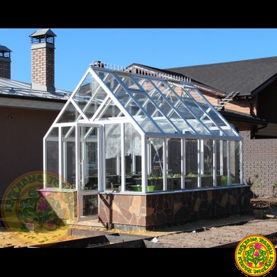 Теплица из стекла и алюминия ЧЕСТЕРФИЛД КЛАССИК размером 4000 х 3000 мм