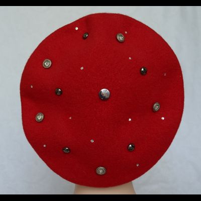 Красный фетровый берет Vizio Визио Италия 3633