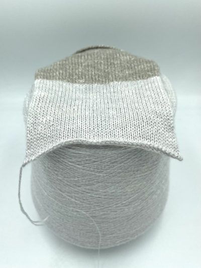 Filati Biagioli Modesto art. GINKO (филати биаджиоли модесто арт. гинко), состав: 46% WS кашемир, 27% SETA шёлк, 27% LINO лён, Nm. 2150 м в 100 гр. жемчужный серый