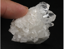 Кварц горный хрусталь, друза, Бразилия (45*40*25 мм, 28 г) №36235