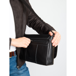 Кожаная мужская сумка Caltrano black (арт. 5067-01)