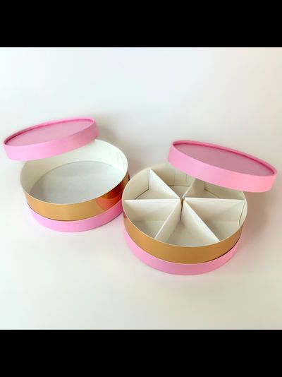 Коробка круглая для ассорти сладостей с лож. (розовая/золото), 120*45мм