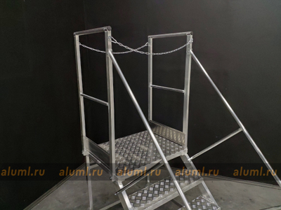 Лестница с площадкой ЛС-1.0 угол 45 гр