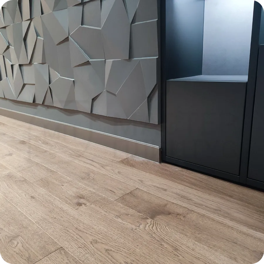 Премиальное исполнение: установка Dollken Cubu Flex Life 80 в бронзе гарантирует безупречное качество и элегантный внешний вид.