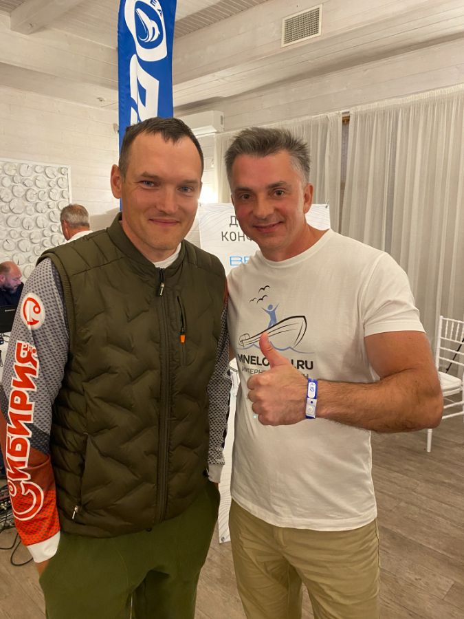 Андрей СИБИРИЯ встреча на дилерской конференции Вектор HIDEA Самара 2025