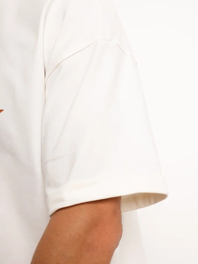 МУЖСКАЯ ФУТБОЛКА СВЕТЛАЯ "ЦВЕТОЧНЫЕ КЕДЫ"