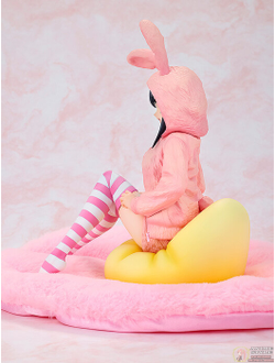 Фигурка 1/7 Маи Сакурадзима (Sakurajima Mai Hoodie Look Rabbit Ears ver.)