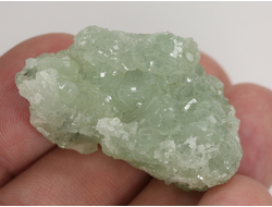 Пренит, сросток кристаллов, Мали (38*24*22 мм, 19,5 г) №36156