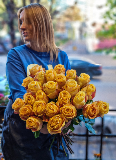 Роза Эквадор 70 см 25 шт