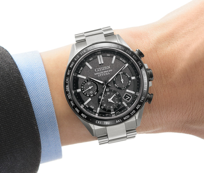 Наручные часы Citizen CC4058-67X