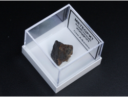 Метеорит, каменный хондрит в пластиковом боксе, Сев. Африка №22119