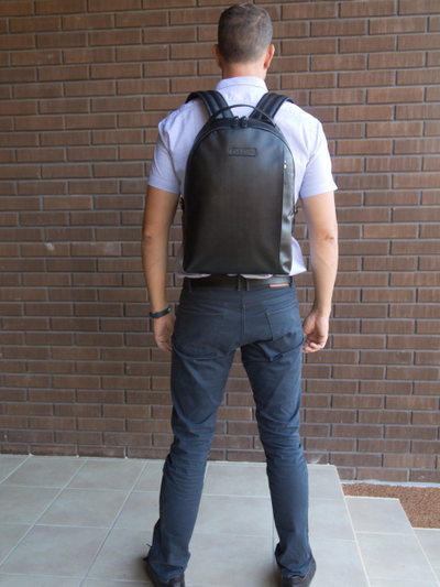 Кожаный рюкзак Ferramonti black (арт. 3098-01)