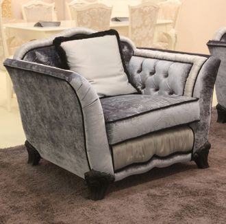 Кресло S251 (L112*P97*H91) Giorgiocasa, Giulietta е Romeo