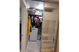 Подвесные  двери 4в1 вход в  гардеробную на  Менделеева 18