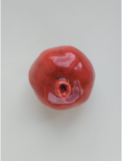 Сочный фрукт гранат (целый)