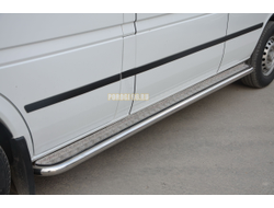 Пороги с накладным листом (средняя база) d53 для Mercedes-Benz Sprinter (2001-2006)