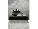 Nike Air Jordan 4 Retro Fear