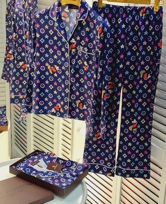 Lv pajama discount