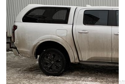 Кунг Expedition на Great Wall Poer в белом цвете.