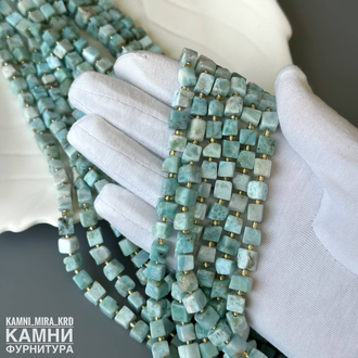 Ларимар кубик фри-форм 4-6,1х4,1-7,2 мм через бисер, цена за нить 19 см