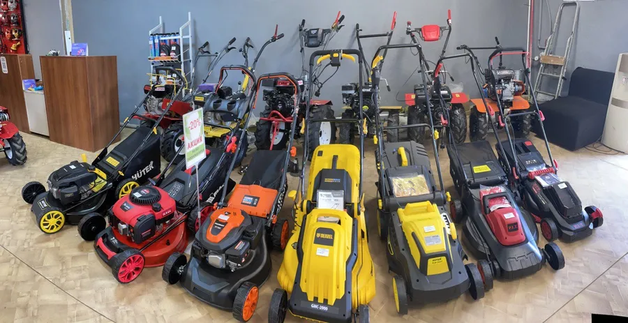 Газонокосилки бензиновые, электрические, аккумуляторные