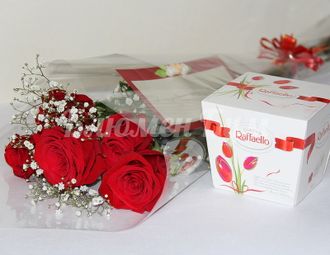 красные розы и конфеты рафаелло заказать доставку набережные челны