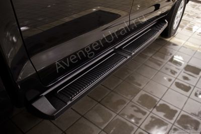 Пороги стальные с пластиковой накладкой