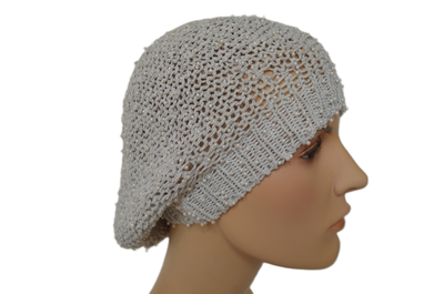 Серый итальянский головной убор с бисером летний