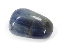 Корунд синий (сапфир), галтовка, Индия (21*14*11 мм, 7,9 г) №27574